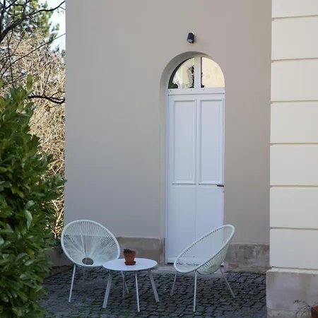 Bed & Breakfast Lomalia Parmain